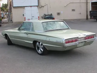 1966 Ford Thunderbird