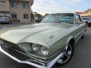 1966 Ford Thunderbird