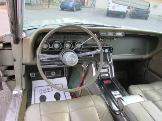 1966 Ford Thunderbird