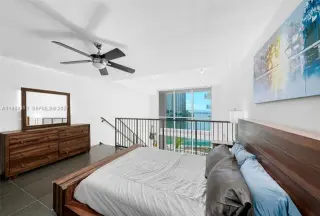 Propiedad en alquiler con 1 dormitorio y 1.5 baños en Miami