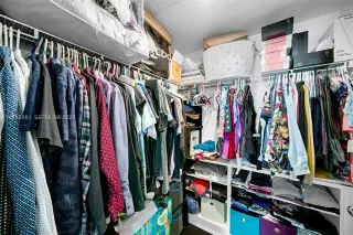 Propiedad en alquiler con 1 dormitorio y 1.5 baños en Miami