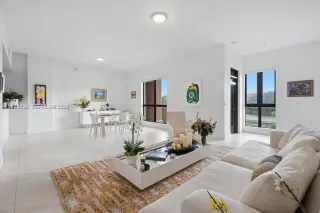 Propiedad en alquiler con 2 habitaciones y 2.5 baños en Miami