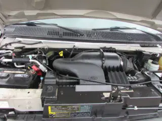 2006 Ford E-Series E-350 SD Chateau