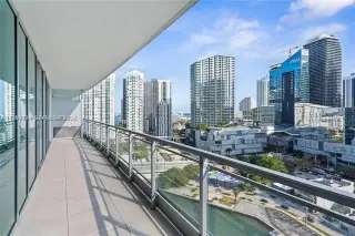 Propiedad en alquiler con 2 habitaciones y 2 baños en Miami