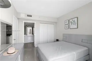 Propiedad en alquiler con 2 habitaciones y 2 baños en Miami