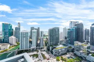 Propiedad en alquiler con 2 habitaciones y 2 baños en Miami