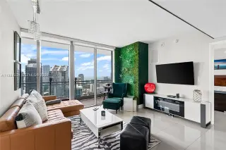 Propiedad en alquiler con 2 habitaciones y 2 baños en Miami