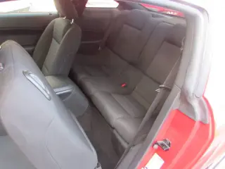 2005 Ford Mustang V6 Deluxe
