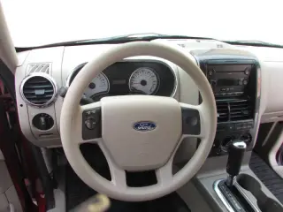 2007 Ford Explorer Sport Trac XLT