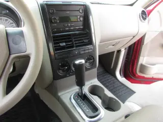 2007 Ford Explorer Sport Trac XLT