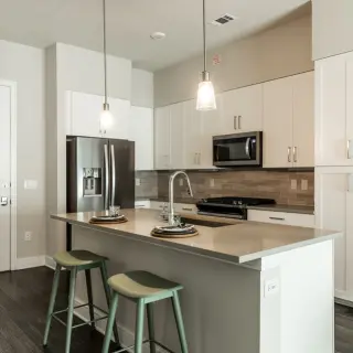 Propiedad en alquiler con 0 habitaciones y 1 baño en Austin