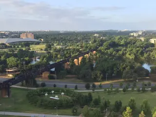 Propiedad en alquiler con 0 habitaciones y 1 baño en Austin