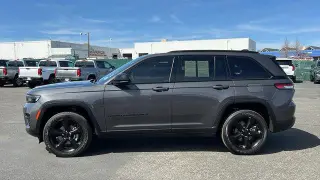Jeep Grand Cherokee 2023 4x4 Altitude 4dr SUV