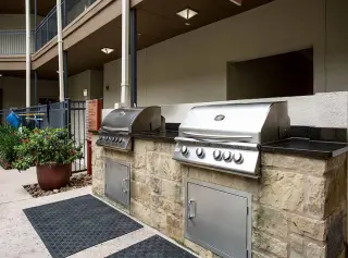 Propiedad en alquiler con 0 habitaciones y 1 baño en Austin