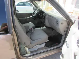 2003 GMC Sonoma SL
