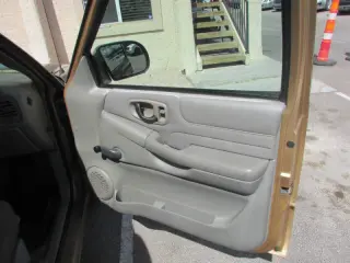 2003 GMC Sonoma SL