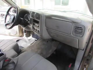 2003 GMC Sonoma SL