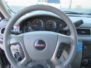 2010 GMC Yukon XL SLT