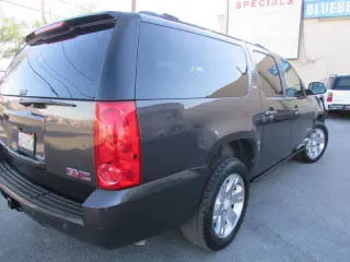 2010 GMC Yukon XL SLT