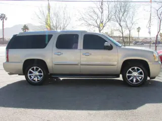 2008 GMC Yukon XL Denali