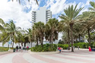 Propiedad en alquiler con 0 habitaciones y 1 baño en Miami Beach