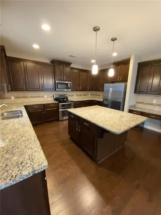 Propiedad en alquiler con 5 habitaciones y 3 baños en Pooler