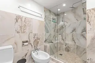 Propiedad en alquiler con 2 habitaciones y 2.5 baños en Miami