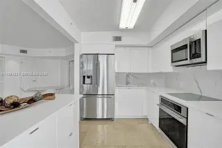 Propiedad en alquiler con 2 habitaciones y 2 baños en Miami Beach
