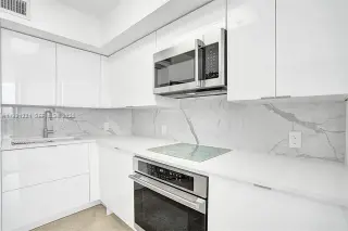 Propiedad en alquiler con 2 habitaciones y 2 baños en Miami Beach
