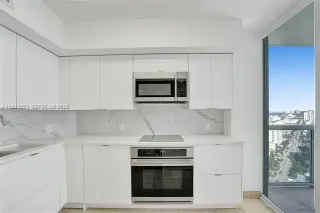 Propiedad en alquiler con 2 habitaciones y 2 baños en Miami Beach