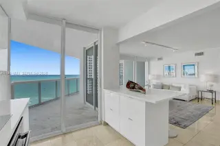 Propiedad en alquiler con 2 habitaciones y 2 baños en Miami Beach