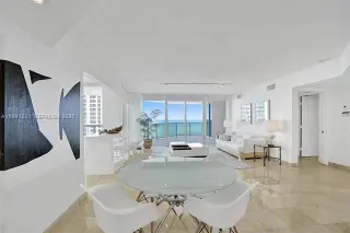 Propiedad en alquiler con 2 habitaciones y 2 baños en Miami Beach
