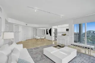 Propiedad en alquiler con 2 habitaciones y 2 baños en Miami Beach
