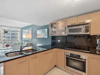 Propiedad en alquiler con 1 dormitorio y 1 baño en Miami Beach