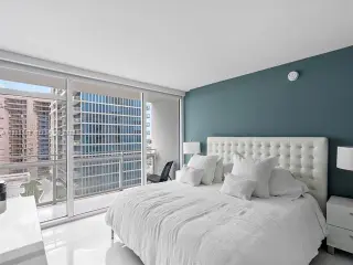 Propiedad en alquiler con 1 dormitorio y 1 baño en Miami Beach