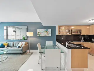 Propiedad en alquiler con 1 dormitorio y 1 baño en Miami Beach