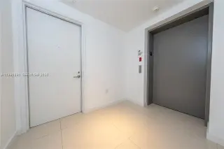 Propiedad en alquiler con 2 habitaciones y 2 baños en Miami