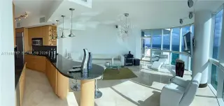 Propiedad en alquiler con 3 habitaciones y 2.5 baños en Miami Beach