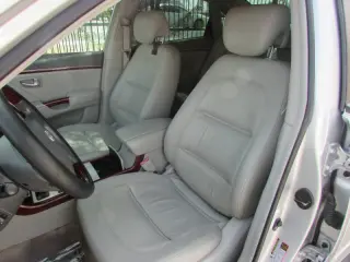 2006 Hyundai Azera Limited
