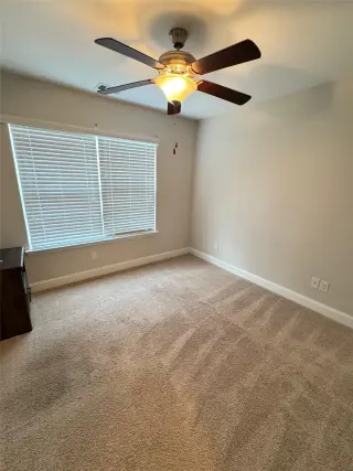 Propiedad en alquiler con 3 habitaciones y 2.5 baños en Richmond Hill