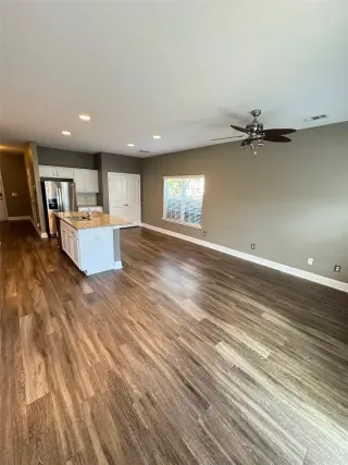 Propiedad en alquiler con 3 habitaciones y 2.5 baños en Richmond Hill