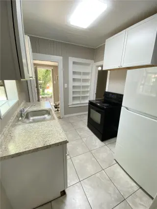 Propiedad en alquiler con 3 habitaciones y 1 baño en Savannah
