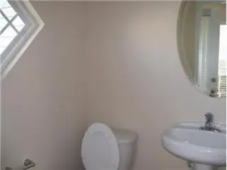 Propiedad en alquiler con 4 habitaciones y 2.5 baños en Richmond Hill
