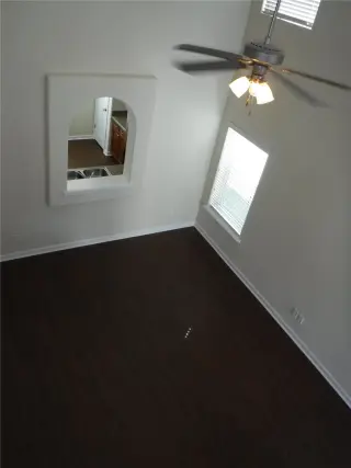 Propiedad en alquiler con 4 habitaciones y 2.5 baños en Richmond Hill