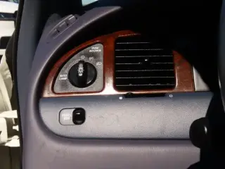 Lincoln Town Car 2000 Signature 4dr Sedan