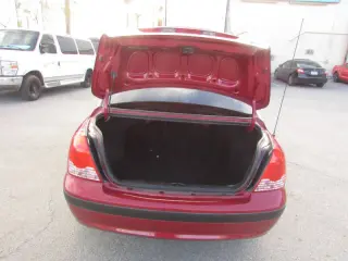 2005 Hyundai Elantra GLS