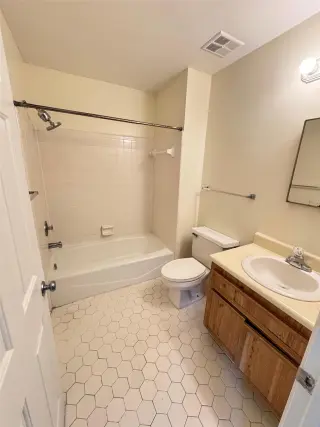 Propiedad en alquiler con 2 habitaciones y 1 baño en Savannah