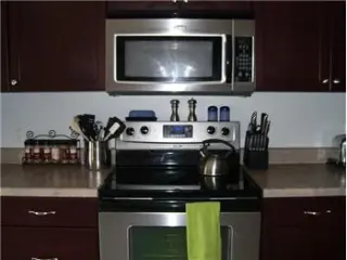 Propiedad en alquiler con 3 habitaciones y 2 baños en Savannah