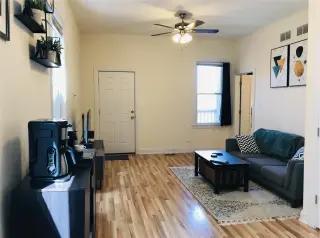 Propiedad en alquiler con 2 habitaciones y 1 baño en Chicago