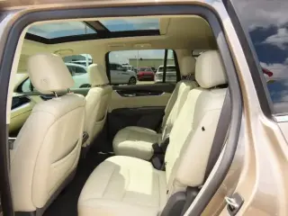 Cadillac XT6 2022 Premium Luxury 4dr SUV